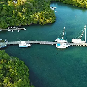 https://puerto-blanco-marina-hotel.comcaribbean.com